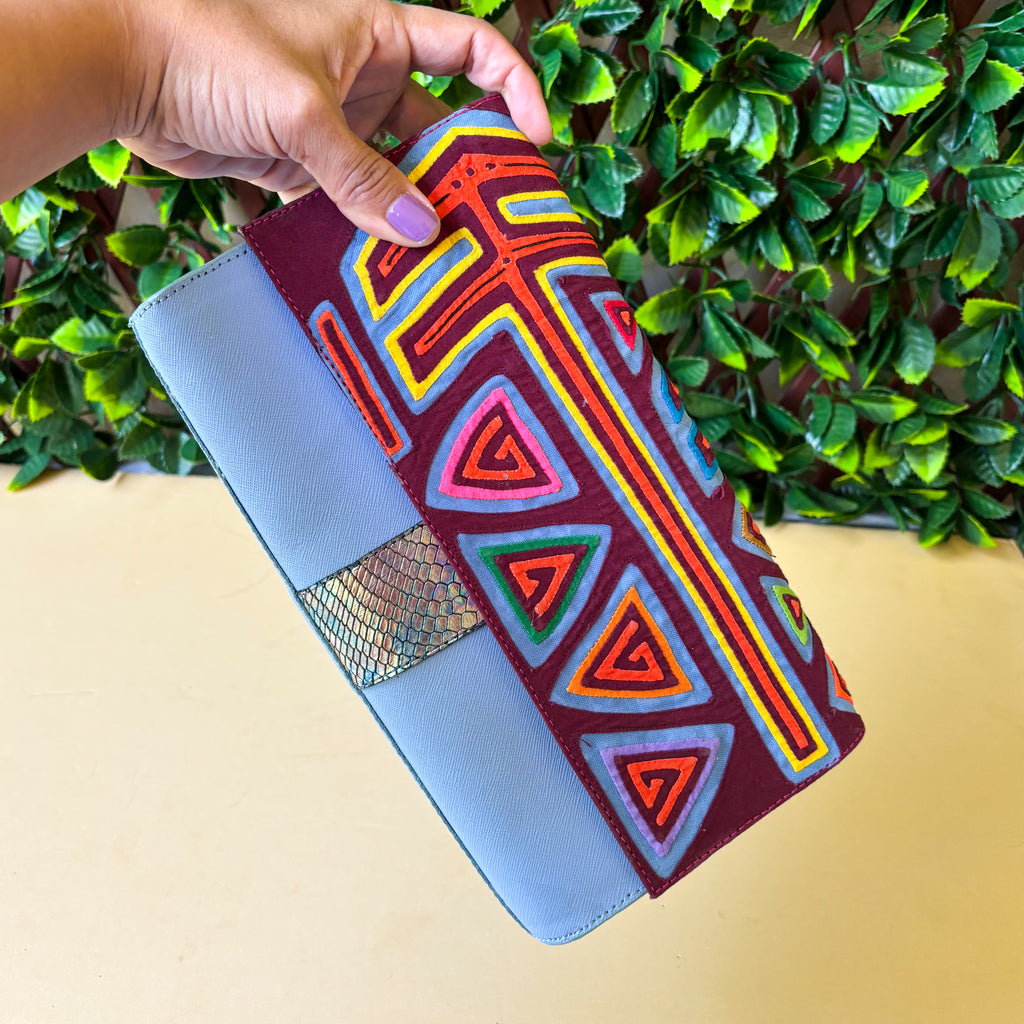 Arrow clutch -Mola Series